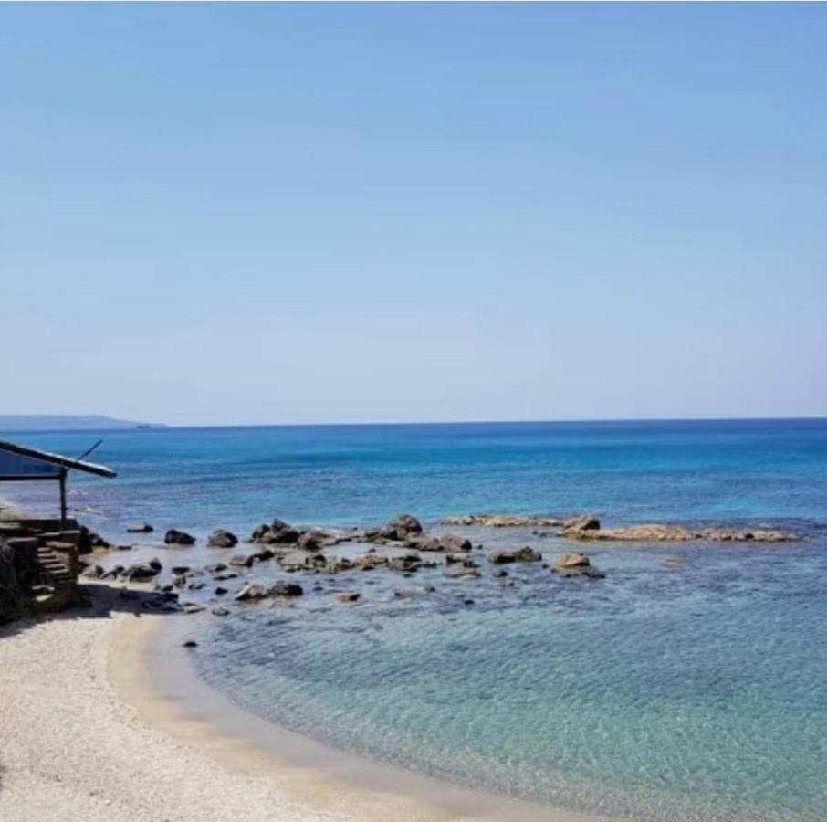 Casa Di Giorgio-Fronte Spiaggia ปิซโซ ภายนอก รูปภาพ